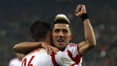 Dortmund tìm người thay Marco Reus: Câu trả lời là Kevin Kampl! Dortmund tìm người thay Marco Reus: Câu trả lời là Kevin Kampl!
