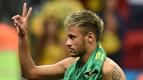 Neymar xăm hình mới đón Giáng sinh Neymar xăm hình mới đón Giáng sinh