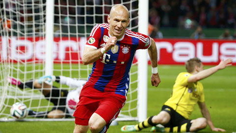 Robben “bay” nhất Bayern Robben “bay” nhất Bayern