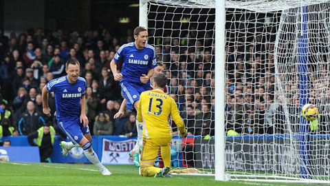 Khác với Lampard, Mourinho muốn Khác với Lampard, Mourinho muốn