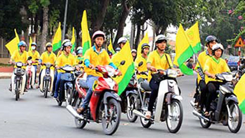 CĐV Đồng Tháp “thị uy” trước trận gặp hàng xóm Cần Thơ CĐV Đồng Tháp “thị uy” trước trận gặp hàng xóm Cần Thơ