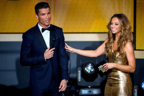Ronaldo được bầu là Cầu thủ xuất sắc nhất lịch sử Bồ Đào Nha Ronaldo được bầu là Cầu thủ xuất sắc nhất lịch sử Bồ Đào Nha