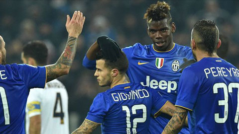Juventus 6-1 Verona: Lão bà tiến vào tứ kết Juventus 6-1 Verona: Lão bà tiến vào tứ kết