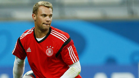 Manuel Neuer: “Không thích thảm đỏ, chỉ thích cỏ xanh” Manuel Neuer: “Không thích thảm đỏ, chỉ thích cỏ xanh”