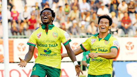 Đồng Tháp 4-1 Đồng Nai: Ngoại binh lên tiếng Đồng Tháp 4-1 Đồng Nai: Ngoại binh lên tiếng