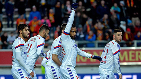 Vòng 21 Ligue 1: Lyon củng cố ngôi đầu Vòng 21 Ligue 1: Lyon củng cố ngôi đầu
