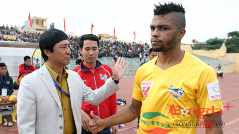 Chuyển động Toyota V-League 2015 (27/1) Chuyển động Toyota V-League 2015 (27/1)