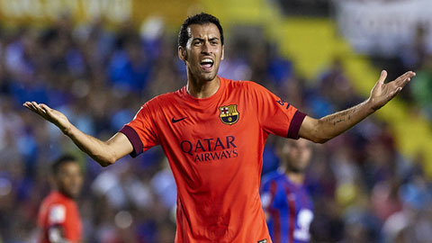 Thành Manchester nổi lửa vì Sergio Busquets Thành Manchester nổi lửa vì Sergio Busquets