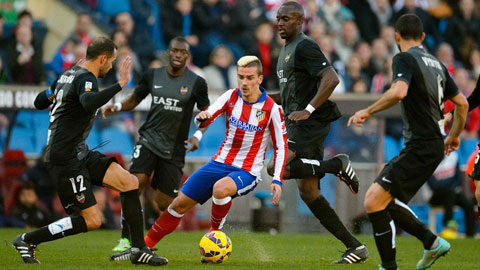 Bây giờ, Griezmann mới là... Torres! Bây giờ, Griezmann mới là... Torres!
