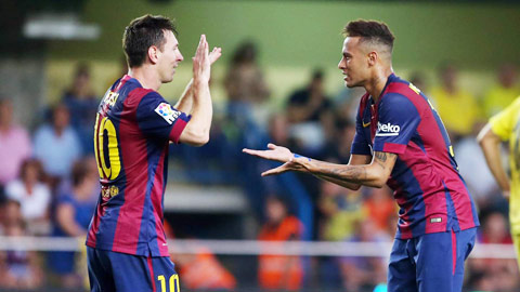 Neymar cố “nịnh đầm”, Messi vẫn làm kiêu Neymar cố “nịnh đầm”, Messi vẫn làm kiêu