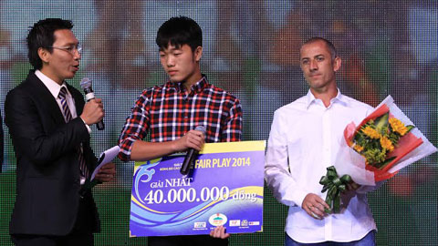 Giải thưởng Fair-play 2014: U19 Việt Nam lần thứ hai đoạt giải Giải thưởng Fair-play 2014: U19 Việt Nam lần thứ hai đoạt giải