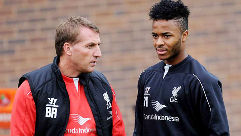 Liverpool: Hãy bán Sterling khi còn được giá Liverpool: Hãy bán Sterling khi còn được giá