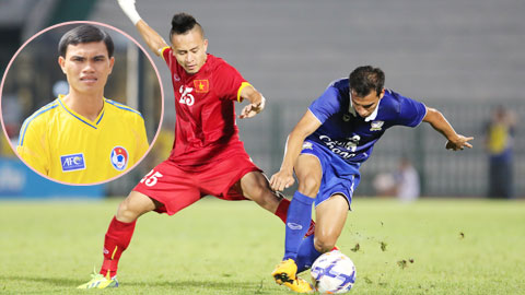 Phan Văn Tài Em: 'Việt Nam phải kiên trì chơi phòng ngự phản công' Phan Văn Tài Em: 'Việt Nam phải kiên trì chơi phòng ngự phản công'