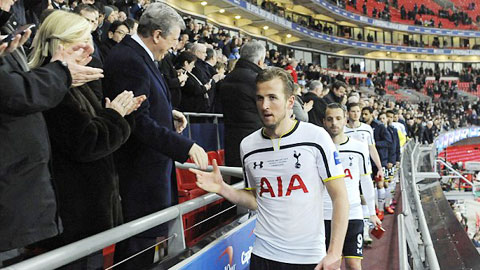 Harry Kane sa sút vào cuối mùa: Xin đừng sớm nở chóng tàn Harry Kane sa sút vào cuối mùa: Xin đừng sớm nở chóng tàn