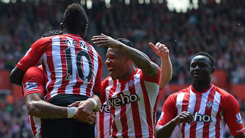 Southampton mở hội sau khi Arsenal vô địch FA Cup Southampton mở hội sau khi Arsenal vô địch FA Cup
