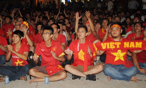 Khán giả Việt Nam nức lòng với trận thắng đậm của U23 Việt Nam trước U23 Malaysia Khán giả Việt Nam nức lòng với trận thắng đậm của U23 Việt Nam trước U23 Malaysia