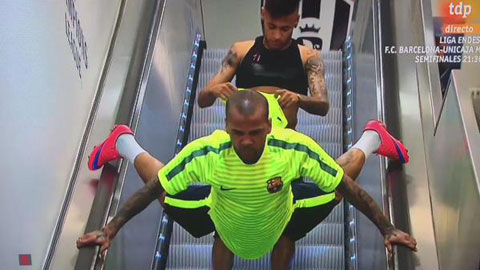 Trước trận cuối trong màu áo Barca, Alves khiến tất cả phải chú ý Trước trận cuối trong màu áo Barca, Alves khiến tất cả phải chú ý