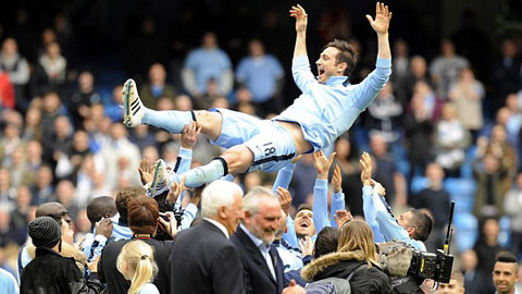 Lampard được phong tước Sỹ quan đế chế Anh Lampard được phong tước Sỹ quan đế chế Anh