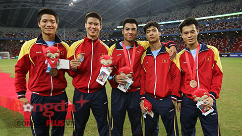 Chùm ảnh: Cầu thủ U23 Việt Nam nhận huy chương đồng SEA Games 28 Chùm ảnh: Cầu thủ U23 Việt Nam nhận huy chương đồng SEA Games 28
