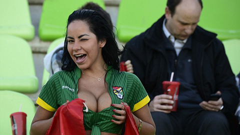 Các hotgirl hâm nóng khán đài Copa America 2015 Các hotgirl hâm nóng khán đài Copa America 2015