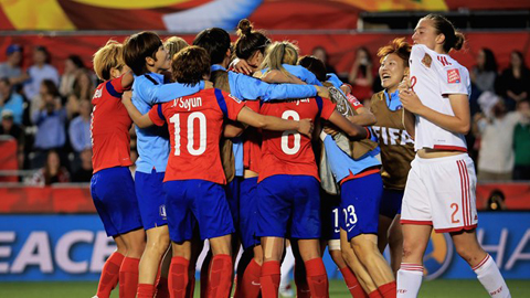 World Cup nữ 2015: Hàn Quốc giành vé trước mũi Tây Ban Nha World Cup nữ 2015: Hàn Quốc giành vé trước mũi Tây Ban Nha