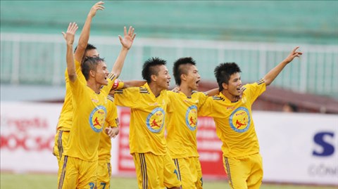 Xác định đủ 8 đội dự VCK U17 QG báo Bóng đá - cúp Thái Sơn Nam 2015 Xác định đủ 8 đội dự VCK U17 QG báo Bóng đá - cúp Thái Sơn Nam 2015