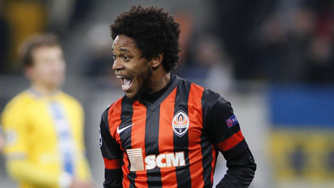 Milan và Roma tranh Luiz Adriano Milan và Roma tranh Luiz Adriano