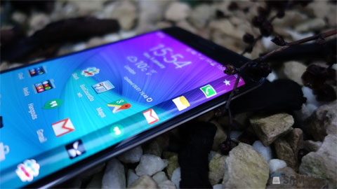 Galaxy S6 Plus sẽ trình làng trong tuần sau Galaxy S6 Plus sẽ trình làng trong tuần sau