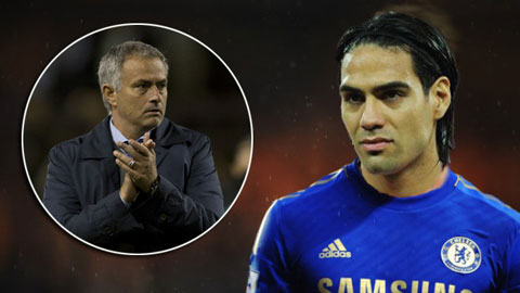 Falcao hoàn tất thủ tục gia nhập Chelsea, sẵn sàng cho chuyến du đấu Bắc Mỹ Falcao hoàn tất thủ tục gia nhập Chelsea, sẵn sàng cho chuyến du đấu Bắc Mỹ