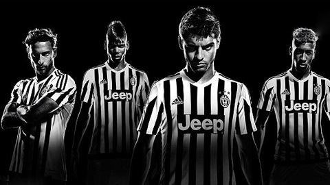 Pogba làm người mẫu quảng cáo áo đấu cho Juve Pogba làm người mẫu quảng cáo áo đấu cho Juve
