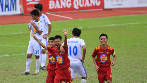 Bình luận: Vinh quang không tự đến Bình luận: Vinh quang không tự đến