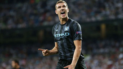Dzeko đồng ý đến Roma: Kỷ nguyên của Totti chấm dứt Dzeko đồng ý đến Roma: Kỷ nguyên của Totti chấm dứt