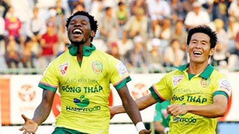 Đồng Tháp vắng cặp 'sát thủ' ngoại binh trong chuyến làm khách của Hà Nội T&T Đồng Tháp vắng cặp 'sát thủ' ngoại binh trong chuyến làm khách của Hà Nội T&T
