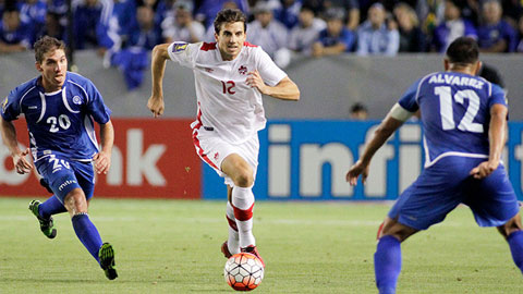 Bảng B Gold Cup: Chủ nhà Canada bị loại Bảng B Gold Cup: Chủ nhà Canada bị loại