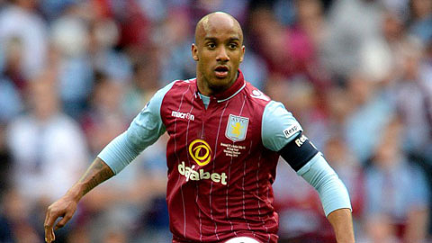 Delph lại quay ngoắt 180 độ để về với Man City Delph lại quay ngoắt 180 độ để về với Man City