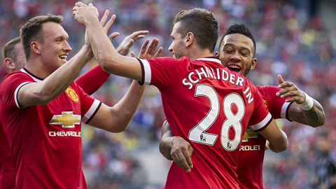 Van Gaal khen Schneiderlin hết lời sau chiến thắng trước Club America Van Gaal khen Schneiderlin hết lời sau chiến thắng trước Club America