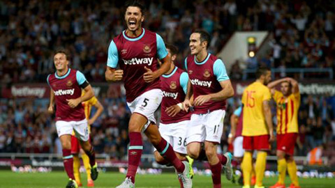 West Ham vào vòng sơ loại thứ 3 Europa League sau chiến thắng trên chấm 11m West Ham vào vòng sơ loại thứ 3 Europa League sau chiến thắng trên chấm 11m