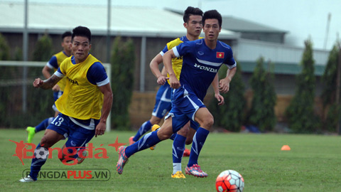 ĐT Việt Nam tập hăng say trước trận gặp Man City ĐT Việt Nam tập hăng say trước trận gặp Man City