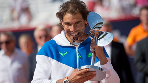 Nadal vô địch Hamburg Open, xác lập kỷ lục mới Nadal vô địch Hamburg Open, xác lập kỷ lục mới