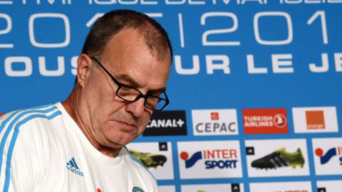 Marseille thua sốc ngày khai mạc Ligue 1, HLV Marcelo Bielsa tuyên bố từ chức Marseille thua sốc ngày khai mạc Ligue 1, HLV Marcelo Bielsa tuyên bố từ chức