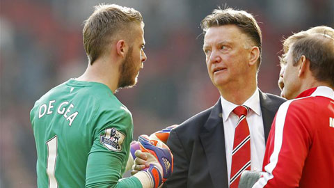 HLV Van Gaal cắt đứt liên lạc với De Gea HLV Van Gaal cắt đứt liên lạc với De Gea