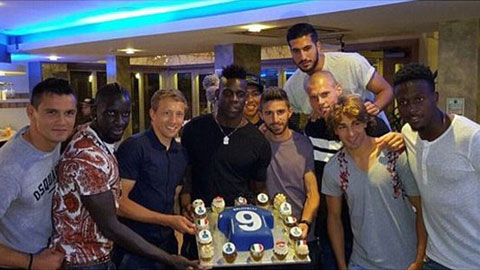 Mario Balotelli - 'phế nhân' tuổi 25 Mario Balotelli - 'phế nhân' tuổi 25