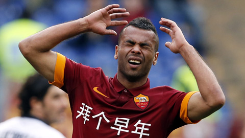 Roma thanh lý hợp đồng với Ashley Cole Roma thanh lý hợp đồng với Ashley Cole