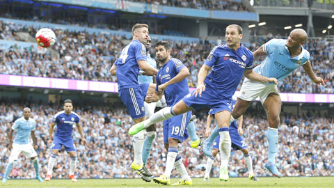 Kompany lấy lại cả vốn lẫn lời sau đại chiến với Chelsea Kompany lấy lại cả vốn lẫn lời sau đại chiến với Chelsea