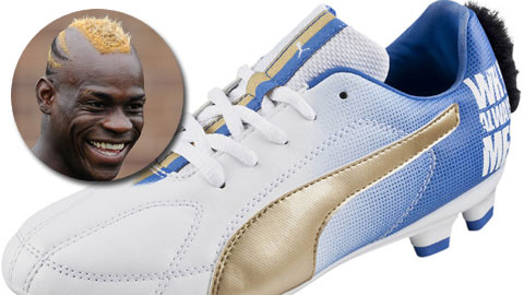 Choáng với mẫu giày theo phong cách Mohican của Balotelli Choáng với mẫu giày theo phong cách Mohican của Balotelli