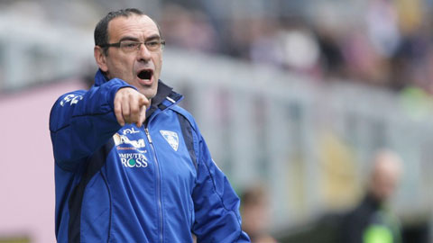 Napoli đối mặt với một loạt thử thách gian nan Napoli đối mặt với một loạt thử thách gian nan