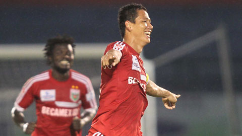 B.BD và cơ hội lần thứ tư vô địch V.League: Thăng hoa nhờ những đôi chân nội B.BD và cơ hội lần thứ tư vô địch V.League: Thăng hoa nhờ những đôi chân nội
