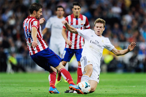 Illarramendi & cơn điên của Real Illarramendi & cơn điên của Real