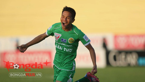 Vượt mặt Công Vinh, Văn Thắng thiết lập kỷ lục mới ở V.League Vượt mặt Công Vinh, Văn Thắng thiết lập kỷ lục mới ở V.League