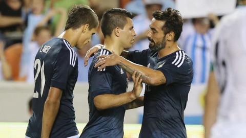 Messi & Aguero tỏa sáng, Argentina hủy diệt Bolivia 7 bàn trắng Messi & Aguero tỏa sáng, Argentina hủy diệt Bolivia 7 bàn trắng